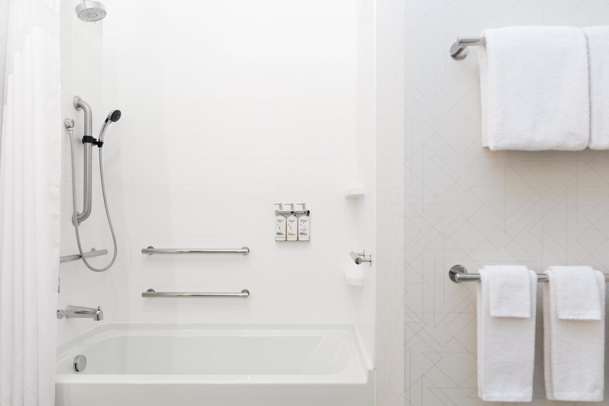 Holiday Inn Express & Suites Memphis East By Ihg Εξωτερικό φωτογραφία